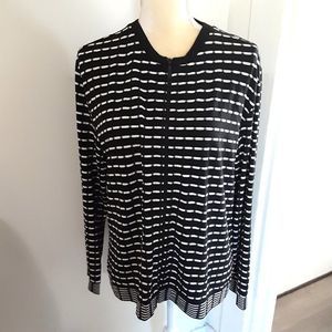 Chico's Travelers black white cardigan acetate front zip travel sweater career